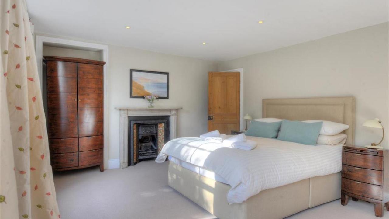 The Lodge Lyme Regis Exterior photo